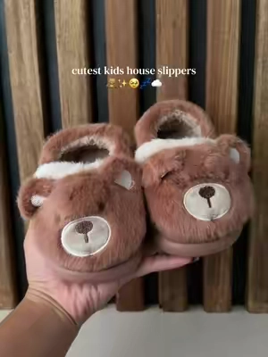 #houseslippers #kidsshoes #toddlershoes #chrismasgifts #cutekidshoes 