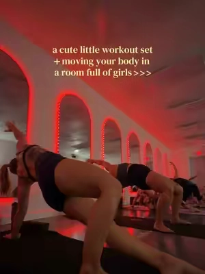 cute set not required… but it helps 😏 💓 @HANNAH MAREE  📍@Align and Sculpt  #workoutset #gymfit #2pieceset #doublelayerset #workoutsets 