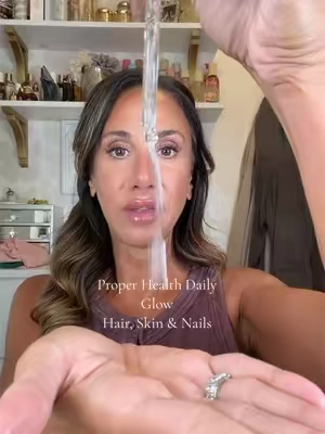 Taking care your  hair & skin from the outside is only HALF the equation.  At 49, I’m just as serious about supporting them from the inside too. @Proper Health  #hairskinandnails #beautyfromwithin #collagenpeptides #properhealth #womenssupplements 