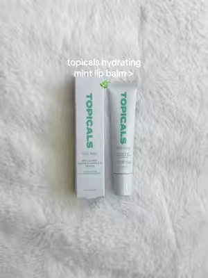 so hydrating!! 🌿 #topicals #lipgloss #lipbalm #hydrating 