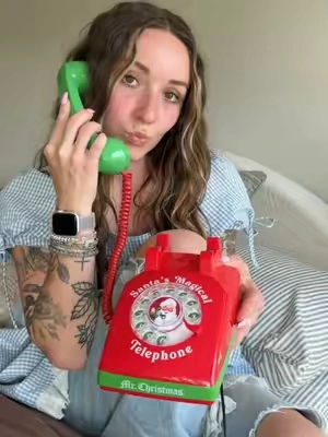 This is so much fun!! Magic Santa phone so your kids can call Santa and talk to him leading up to Christmas! #santa #christmas #christmasmagic #qvc #tiktokshopstockup  