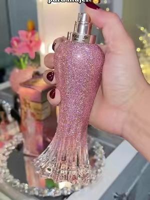 Rose Rush by Paris Hilton EDP #perfume @Style Rule 