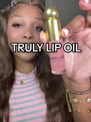 Officially found my perfect nude😍👄#trulylipoil #trulybeauty #nudelipcombo #tiktokshopstockup 