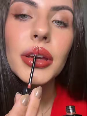 Lipgloss sorcery 👀 @Timephoria US Store @Time Phoria Global #timephoria #lipcombo #tiktokshopstockup #falldealsforyou #tiktokshopcreatorpicks 