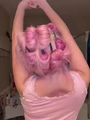 Looking at ya  She's my type  Very nice to meet ya #pinkhair #atopskins #blowout #airwrap #pincurls 