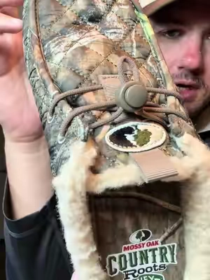 Where comfort meets camo! 🔥 #tiktokshopcreatorpicks #tiktokshopstockup #heydudenewarrivalscampaign #mossyoak #heydude @Mossy Oak @HeyDude 