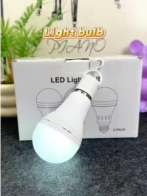 Throw away your useless flashlights for this instead!#emergencybulb  #poweroutagehack  #blackoutprep  #homeessentials  #sohochic 