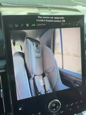 One of those mom car upgrades I seriously wish I found sooner 👀 This wireless baby car camera lets you see your little one right on your CarPlay screen without the bulky backseat baby mirror. Clear 1080P video, night view, wide angle + such an easy way to keep an eye on the backseat while you’re driving. Adding this to the list of baby products that just make mom life easier🧸🤍 #BabyCarCamera #CarPlayBabyMonitor #BabyCarMonitor #MomCarEssentials #BabyMustHaves 
