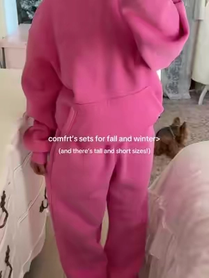 they’re sets are so soft and cozy definitely worth it 💗☁️ #comfrt #loungewear #sweatset #tiktokshopstockup #tiktokshopcreatorpicks  