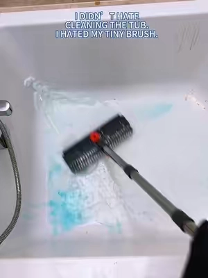 I was ready to return this brush—but not because it didn’t work. The long handle means less bending, the rotating head reaches awkward corners, and the built-in squeegee works on shower doors and windows. The real reason? They dropped the price right after I bought mine. 😩 #BathroomCleaning #TubCleaning #CleaningHacks #CleaningTools #tiktokshop 