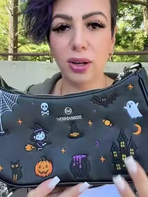 #halloween #boo #tiktokshopstockup #IrisAndRainbow #irisarmy 