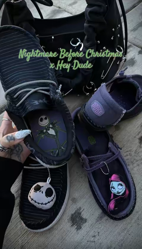 These are limited so grab them while you can 😍 @HeyDude #heydudeshoes #heydude #nightmarebeforechristmas #jackskellington #halloween 