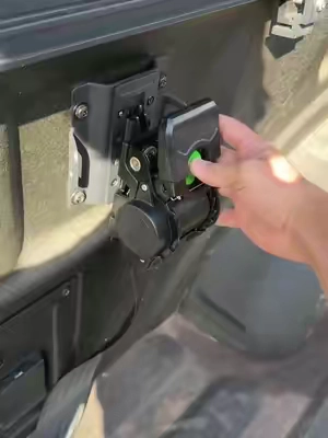 Ford Bed Mount Ratchet Straps 