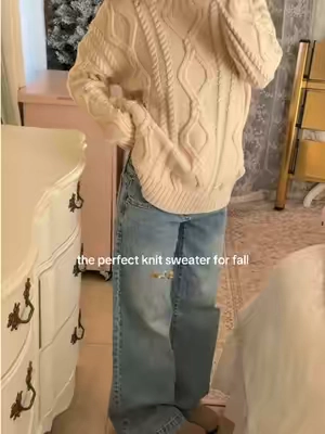 it’s really good quality too! love how thick it is 🍂🧸 #knitsweater #fallfashion #womensfashion #tiktokshopstockup #tiktokshopcreatorpicks 