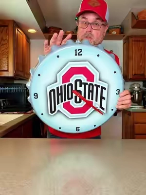 QVC NCAA Bottle Cap Wall Clock #wallclock #ncaa #qvc #RoysRealReviews 
