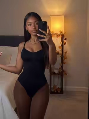 #shapellx #shapewear #fleecelinedtights #OOTD #bodysuit 💗