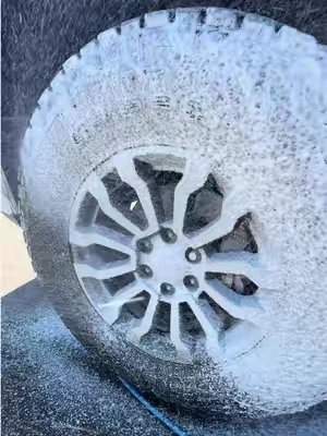 Uno de los mejores jabón de espuma para lavar tu carro #espuma #jabón #limpieza #cleaner #carwash 