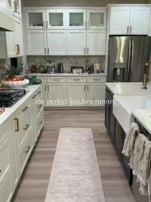 kitchen runner rug! #runnerrug #rug #rugs #homedecor #tiktokshopstockup 