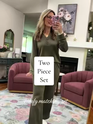 The perfect matching two piece set to travel in, lounge in, or go out in! True to size, I’m 5’7” 140 in a medium. @WIHOLL FASHION 