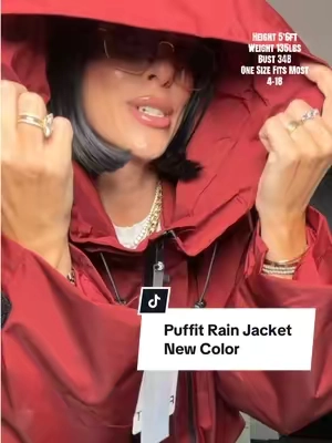 May the lord open & our hair & face be protected 😂❤️ @PUFFIT.US @puffit.official #puffit #puffitrainjacket #rainjacket #fallfashiontrends 