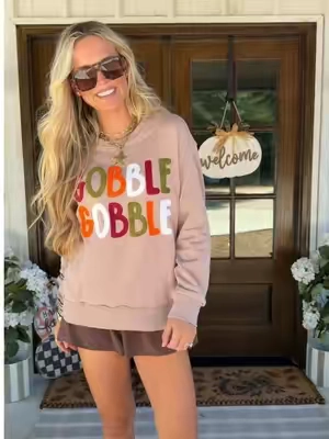 Are we kidding?! This is the cutest sweatshirt for fall and thanksgiving! Great quality and adorable #tiktokshopcreatorpicks #falloutfitinspo #tiktokshopstockup #fallsweater #fallsweatshirt 