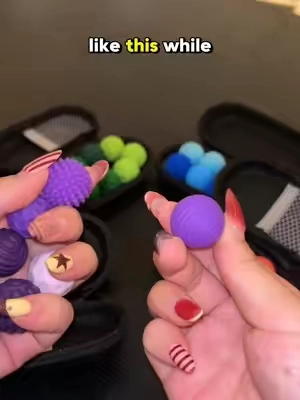 Finally found a fidget toy that’s actually quiet 🤫 just soft, textured, and super calming to use. #quietfidget #silentfidget #fidgettoys #StressRelief #focus 