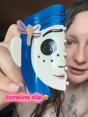 These are from@Good-Little-Goods ☺️ #coraline #coralinejones #hairclip #coralinemovie #cuteclip 