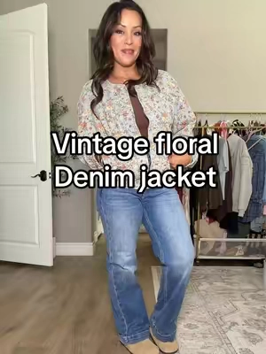 #denimjacket #vintagedenim #sohochic #tiktokshopstockup #90svibe 