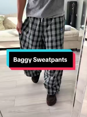 Baggy Sweatpants @aelfriceden_official #baggy #sweatpants #plaid #streetwearfashion 