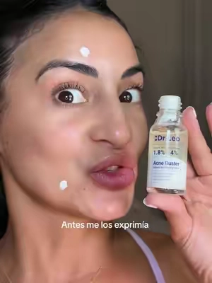 La loción secante que me ayuda cuando tengo algún brotecito!! @Dr.Leo-USA  #acne #skincare #drleodryinglotionplus #salicylicacid #tiktokshopstockup  