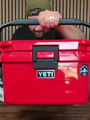 The YETI Roadie 8 Hard Cooler 🧊 Check link for current pricing #yeti #roadie8 #tiktokshopcreatorpicks #tiktokshopblackfriday #tiktokshopcybermonday 