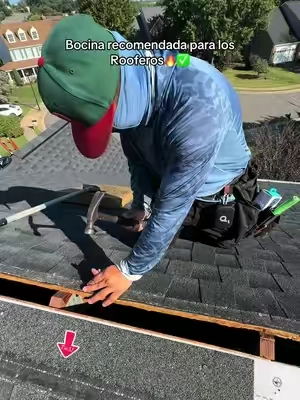 Ya lo probé, y dura todo el día sonando😱 #bocina #soundcore #speaker #ambiente #roofing @MORALES’S ROOFING LLC @JS Mendoza502 