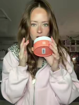 7686537071736999199