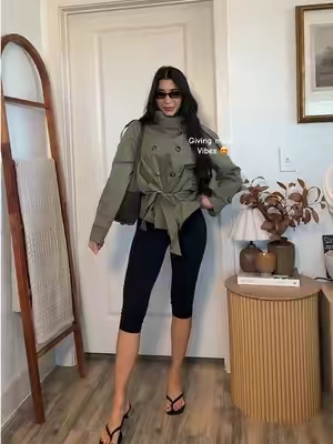Obsessed with this trench coat 😍#tiktokshopcreatorpicks #TikTokshopbacktoschool #securepayeveryday #trenchcoat #coat 