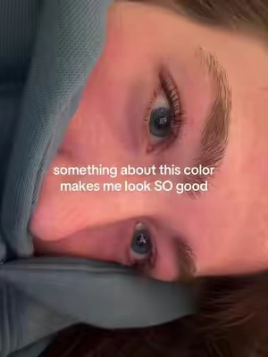 I just love it. #fyp #viral #hoodie #blueeyes 