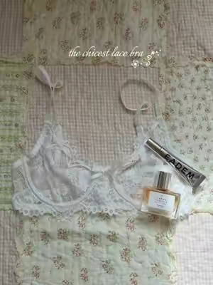 Great for layering so chic and coquette! 🍂🕯️🧸 #lacebra #coquette #falloutfits #tiktokshopblackfriday #chicaesthetic it girl lace lover bra Pinterest mood board dollette 
