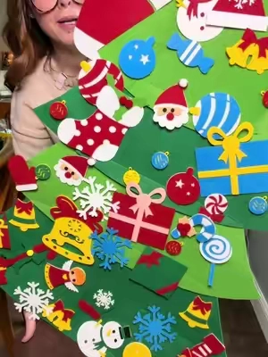 A Christmas tree they’re actually ALLOWED to redecorate 47 times a day. 😂🎄 This felt Christmas tree comes with 42 ornaments AND lights, so toddlers and little kids can decorate it, take everything off and do it all over again. 🙌🏼 Their own little Christmas tradition—and hopefully your real tree gets a fighting chance. 😂 #KidsChristmas #FeltChristmasTree #ToddlerChristmas #ChristmasActivities #TikTokShopStockUp