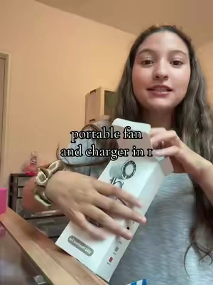 #portablefan #portablecharger 