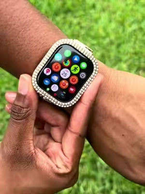 Okayyy this is actually convenient 😭⌚  #smartwatch #womenssmartwatch #fitnesswatch #smartwatchfinds 