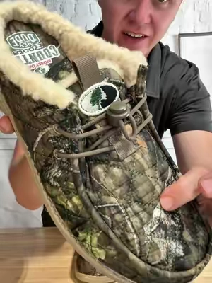 HEYDUDE mossy oak slippers #heydude #mossyoak #slippers 