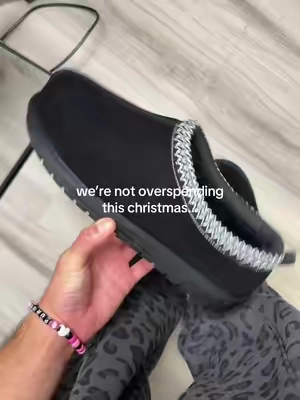 super comfy and great quality… why overspend 😅 @EVELLYHOOTD US #fugg #uggz #tasman #giftideas #blackfridaydeals 