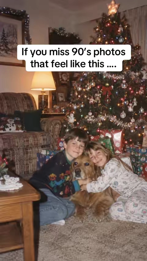 This year take vintage retro Christmas & recapture that feeling you’ve been missing for far too long.  #nostalgia #nostalgicgifts  #retrocamera #digitalcamera #millennials 