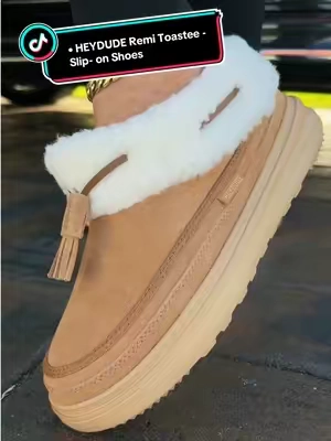 HEYDUDE Remi Toastee Lo Tassel - Women's Comfortable Slip on Shoes #heydudeshoes #sliponshoes #slippers #HEYDUDENewArrivalsCampaign #fallshoes 