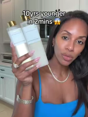 I hope they make a gallon size so I can use it as bubble bath 
#finelines #wrinkles #skincare 