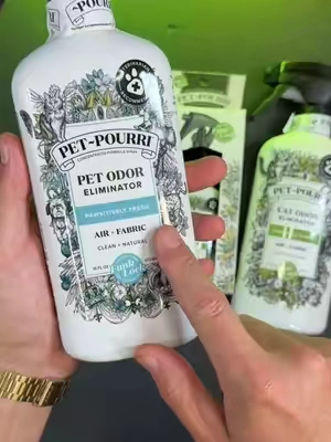Pet~Pourri Ultimate Cat Odor Eliminator Kit includes 2 room sprays and a litter box freshener to help tackle cat odors around the house. #PetPourri #CatOwners #CatProducts #PetEssentials #CatTok