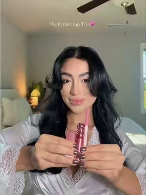 Soft as butter and I loved the tone 💓💗@colorgram #colorgram #lipcombotutorial #lips #makeuptutorial #blackfriday 