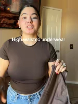 So good ! #csectionmom #apronbelly #highwaistedunderwear #mombod 