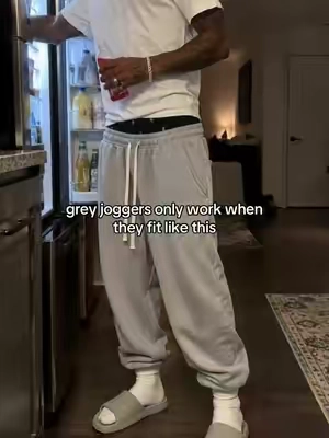 the fit did everything #joggers #sweatpants #baggypants #fyp #streetwear 