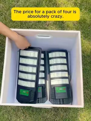 Not one not two but four !!#solarlight #solarpower #ledlights    ljf-0918–3-lqw