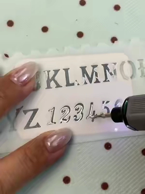 One little engraving pen can turn everyday stuff into something personal. Engrave wood, glass, metal tags, pocket knives, and more with the cordless pen, multiple bits, stencils, and practice pieces included. A pretty cool tool for DIY projects or handmade gifts. #EngravingBen #EngravingTool #BackToSchool #DIYCrafts #TikTokshopbacktoschool